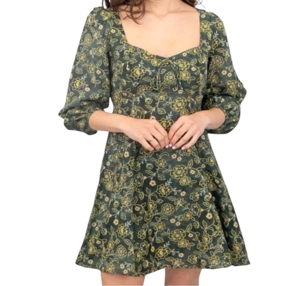 J. Crew Dresses & Skirts - J Crew NWT Sweetheart Long Sleeve Mini Dress in Green Vintage Vines